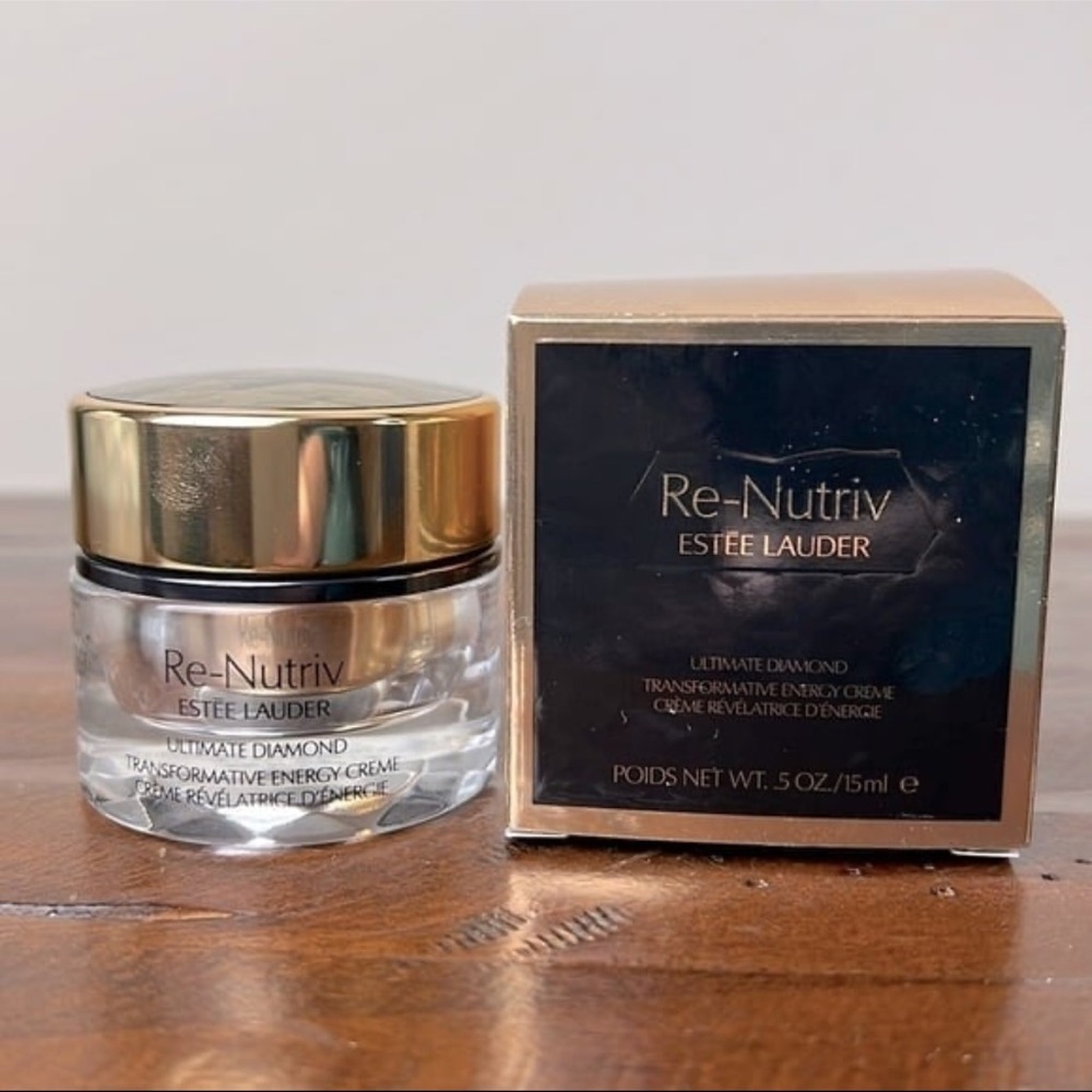 Estee Lauder • Re-Nutriv Ultimate Diamond Transformative Energy Creme